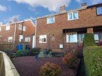 43 East Lea