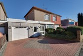 62 King George VI Avenue
