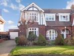 32 Sunniside Lane