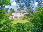 Riversdale, Dipwood Road
