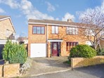 39 Moulton Grove