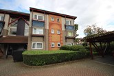 27 Newhall Green