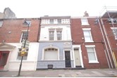 11 Chapel Street