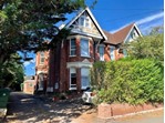 Flat 1, 140 Hill Lane