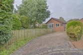 9 Long Meadow Close