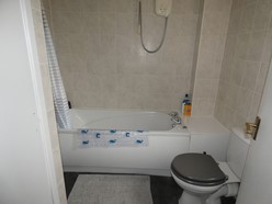 Image of Family Bathroom (additional)
