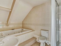 Image of En-Suite Bathroom / WC