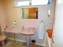 Image of Shower Room.