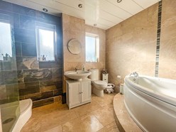 Image of Bathroom/w.c