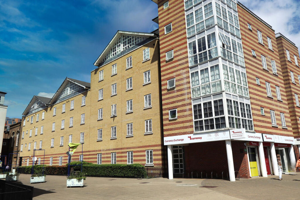 42 Malt House Pl, Romford RM1 1AR