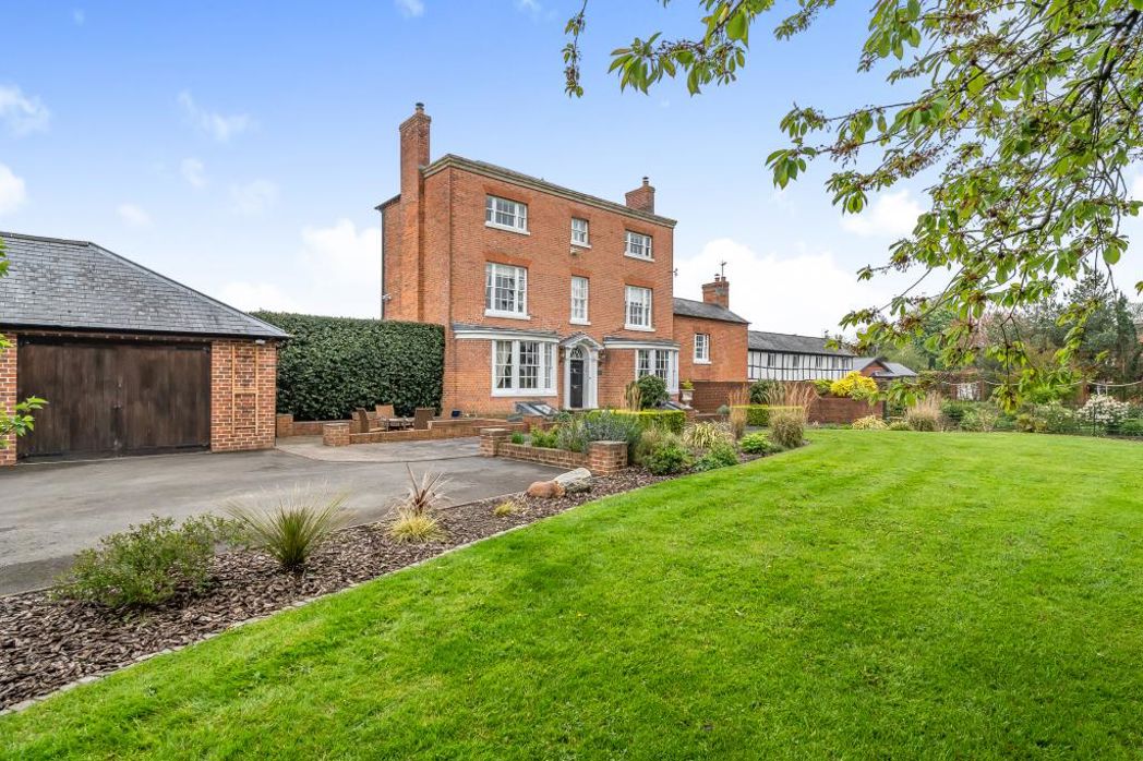 Showers House West Town Court, Kingsland, Leominster, ,, HR6 9SE