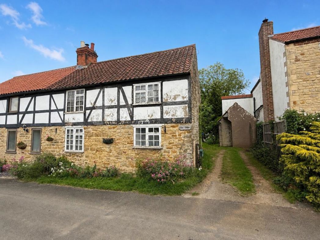 Lilac Cottage Church Lane, North Carlton, Lincoln, Lincolnshire, LN1 2RS