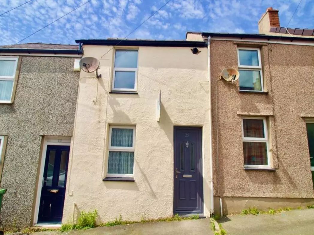 25 Hendre St, Caernarfon LL55 2HY