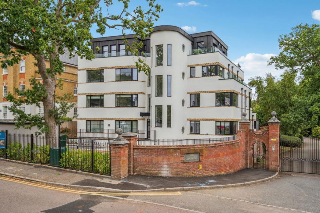 Flat 3 Burgh House, 34 Eastbury Avenue, Northwood, Hertfordshire, HA6 3FQ