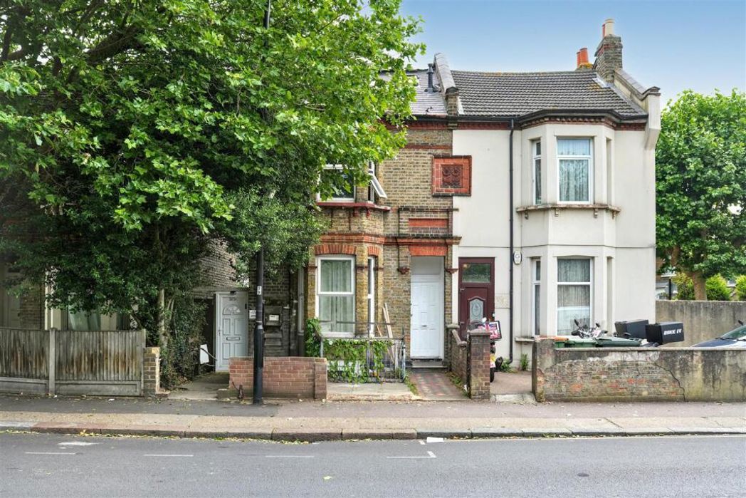 367 Upton Ln, London E7 9PT