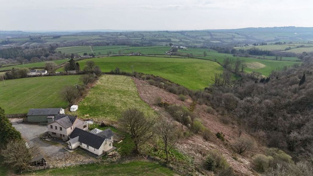 Y Cware Llanpumsaint, Llanpumsaint, Carmarthen, Carmarthenshire, SA33 6LE