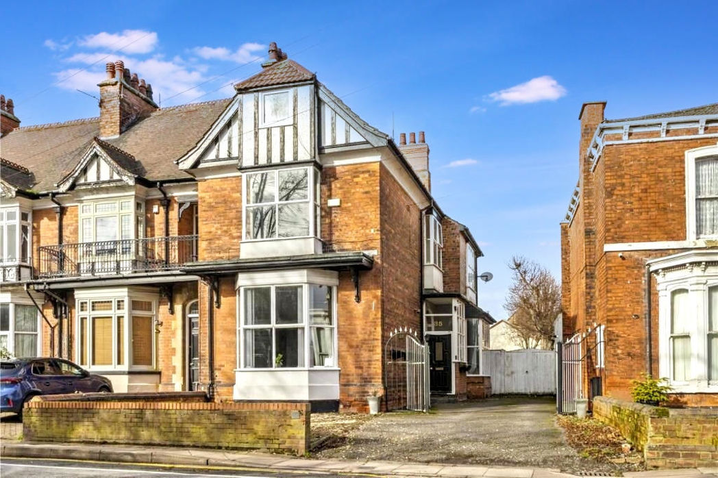 Crofton House,  35 Abbey Road, Grimsby, Lincoln, Lincolnshire, DN32 0HQ