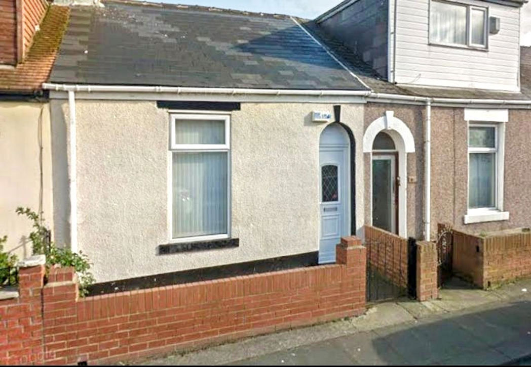 10 Tower St W, Hendon, Sunderland SR2 8JY