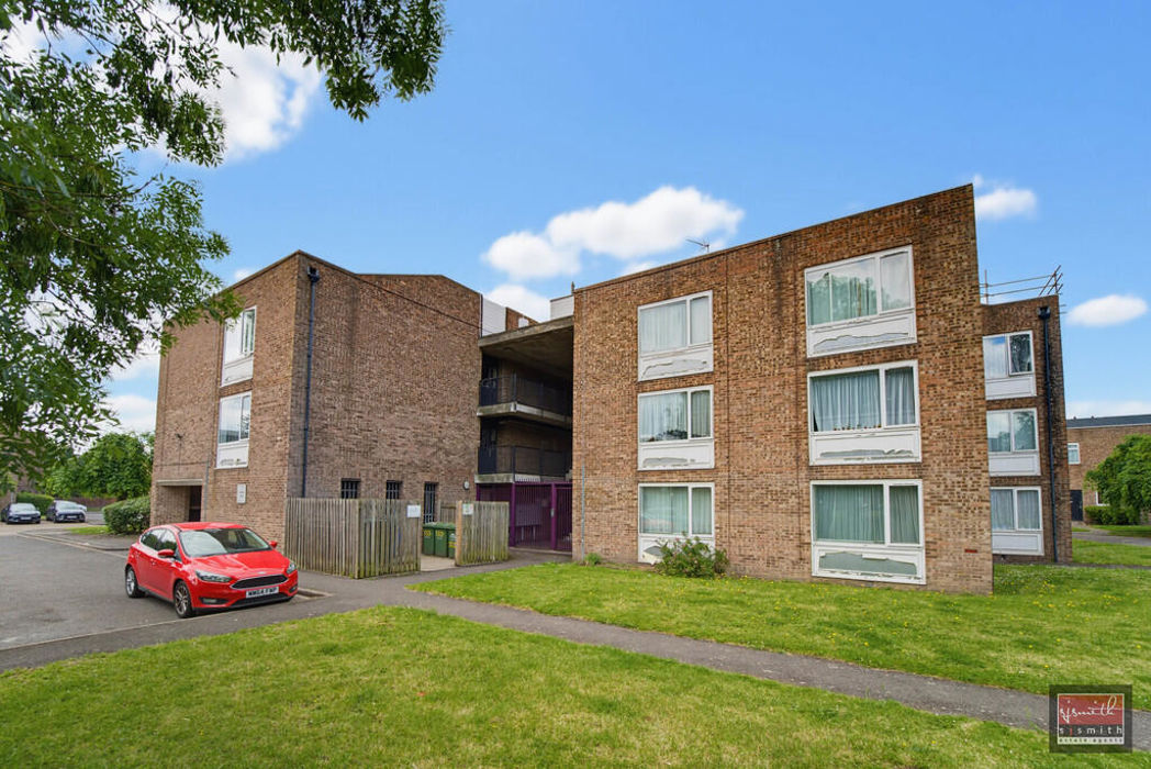 Clifton Court, Bristol Cl, Stanwell, Staines TW19 7DE