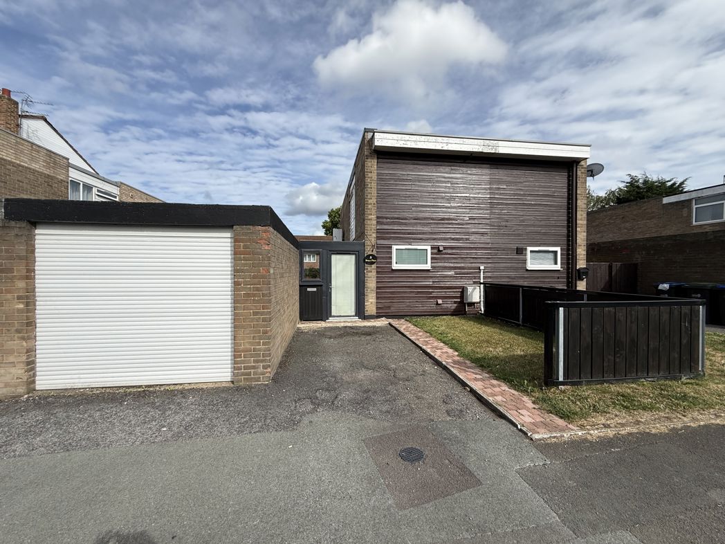 8 Bruce Pl, Peterlee SR8 5JR