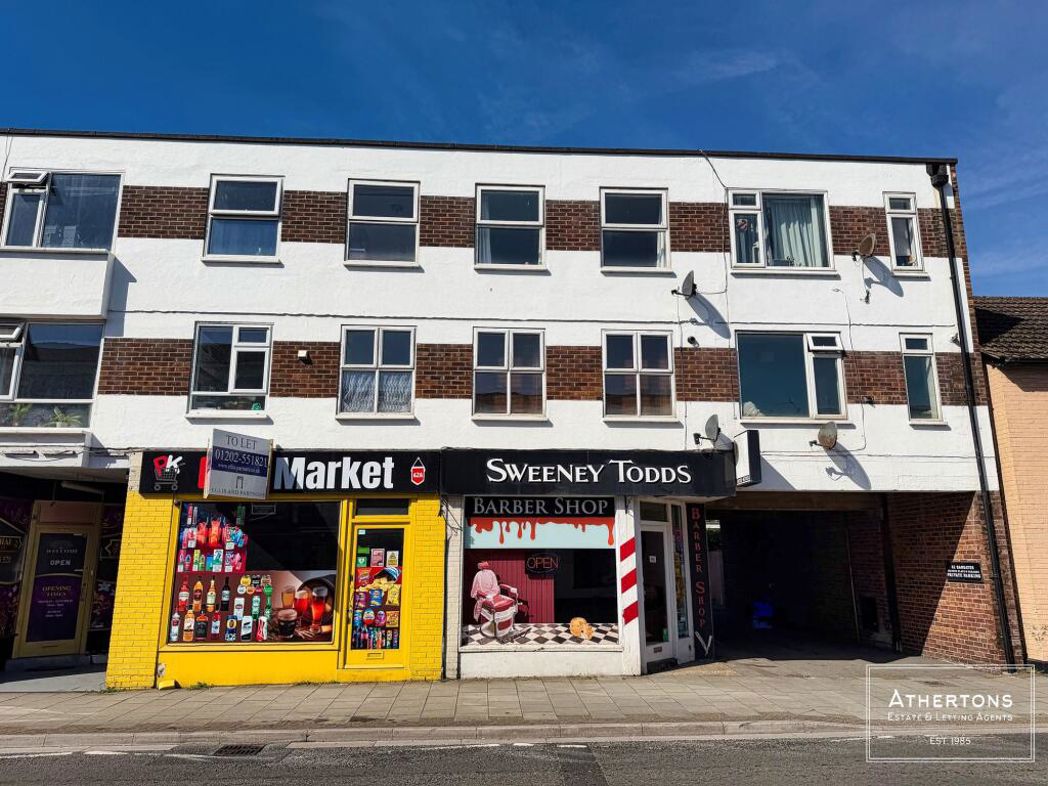 64A Bargates, Christchurch BH23 1QL