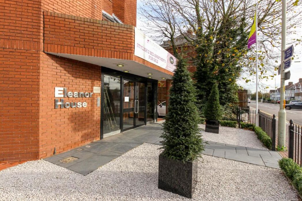 Flat 10 Eleanor House 33 - 35 Eleanor Cross Road, Waltham Cross, EN8 7FH