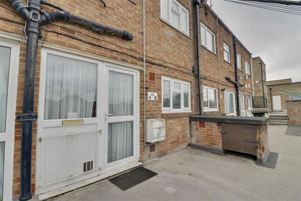 45A Greywell Rd, Leigh Park, Havant PO9 5AH