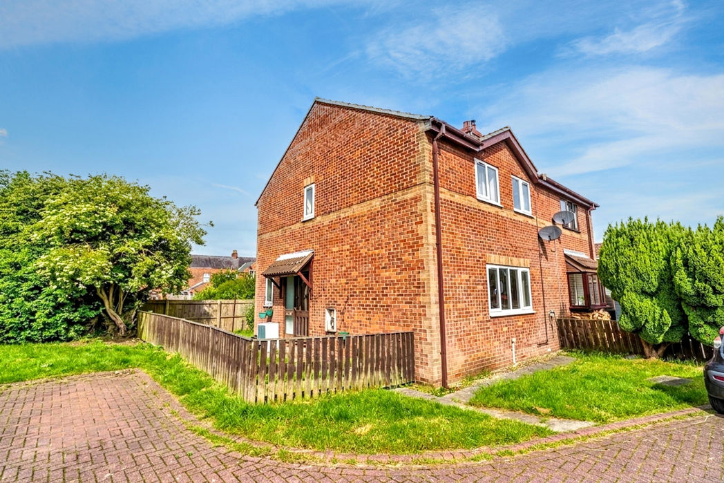 14 Castle Park, Aldbrough, Hull HU11 4RG