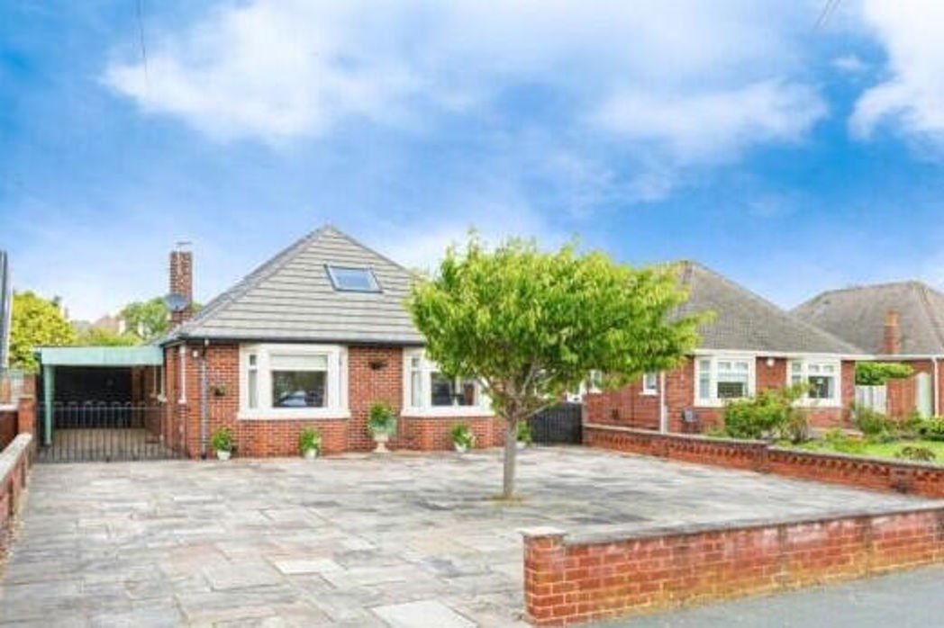 5 Lowton Rd, Lytham St Annes, Lytham Saint Annes FY8 3JD