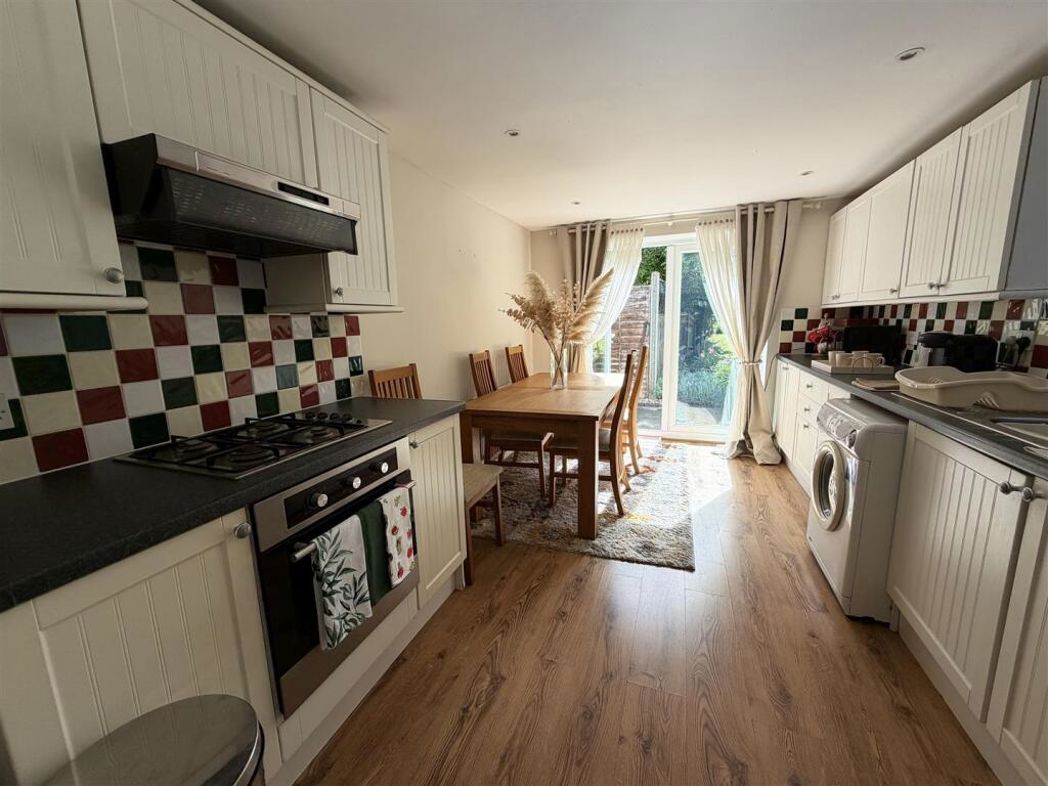 4 Victoria Cottage School Lane, West Kingsdown, Sevenoaks, Kent, TN15 6JN