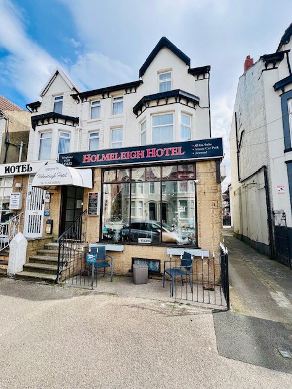 13 Withnell Rd, Blackpool FY4 1HF