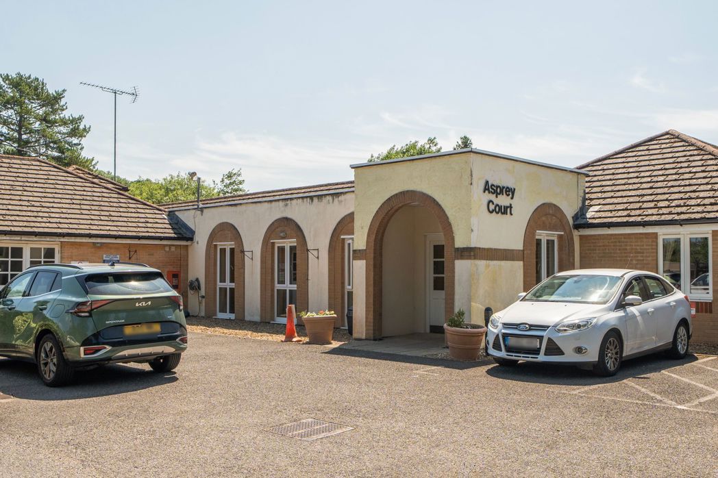 Flat 7, Asprey Court, Stafford Road, Flat 7, Caterham, CR3 6JX