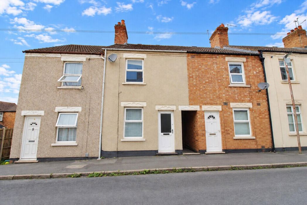 4 Adams St, Rugby CV21 2HT