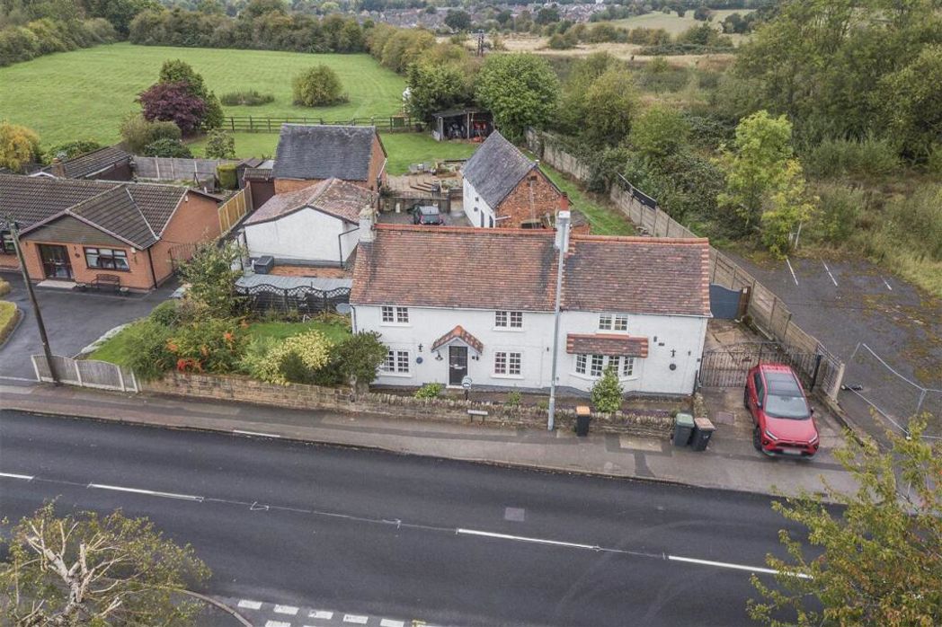 9 Beauvale, Newthorpe, Nottingham NG16 2EZ